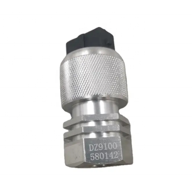 Engine Oil Pressure Sensor DZ9100580142 pro Sinotruk Howo Shacman Delong F3000 M3000 Weichai Engine